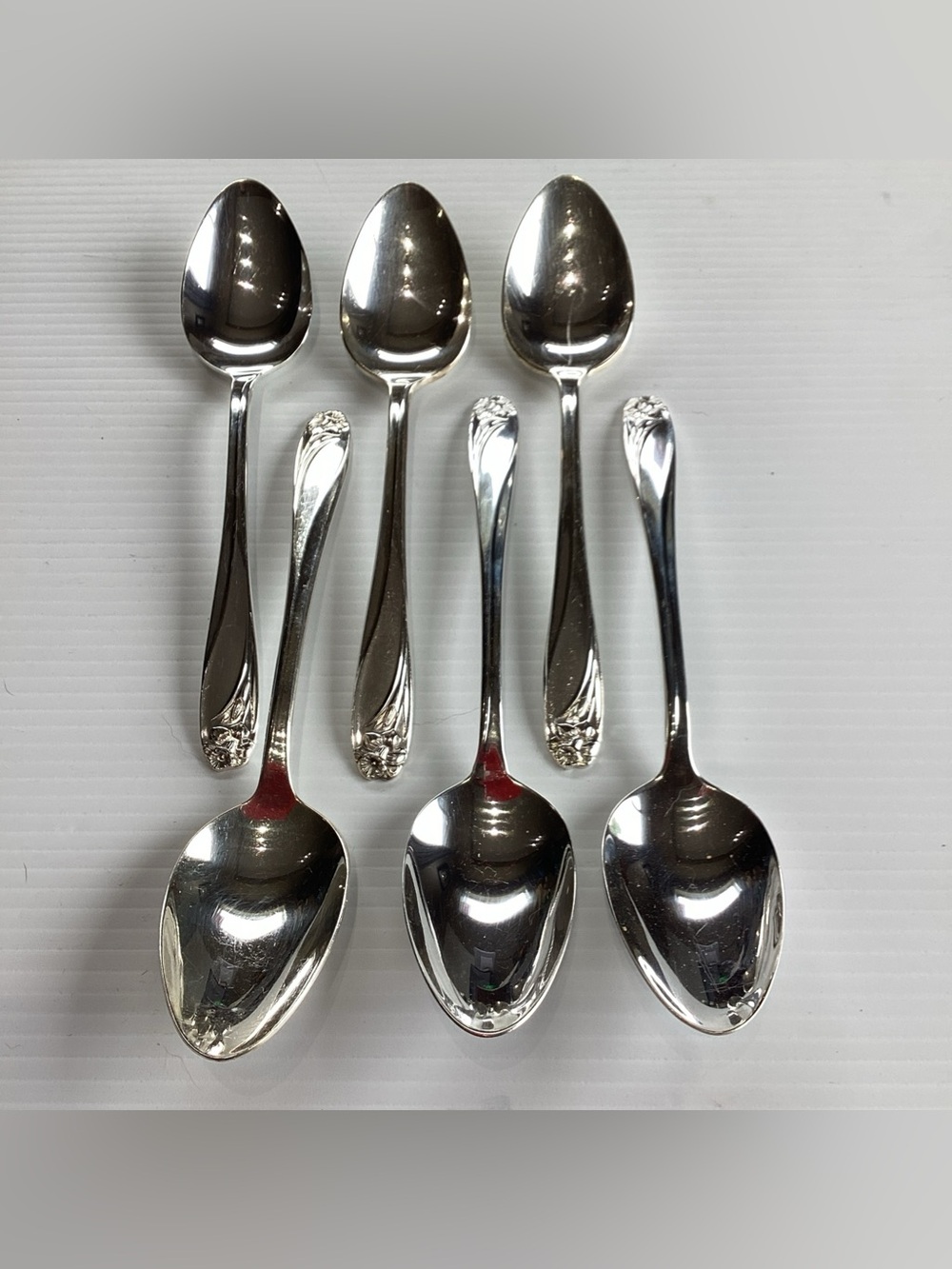 IS Daffodil Set of 6 Soup Spoons 1847 Rogers Silverplate Vintage Flatware
